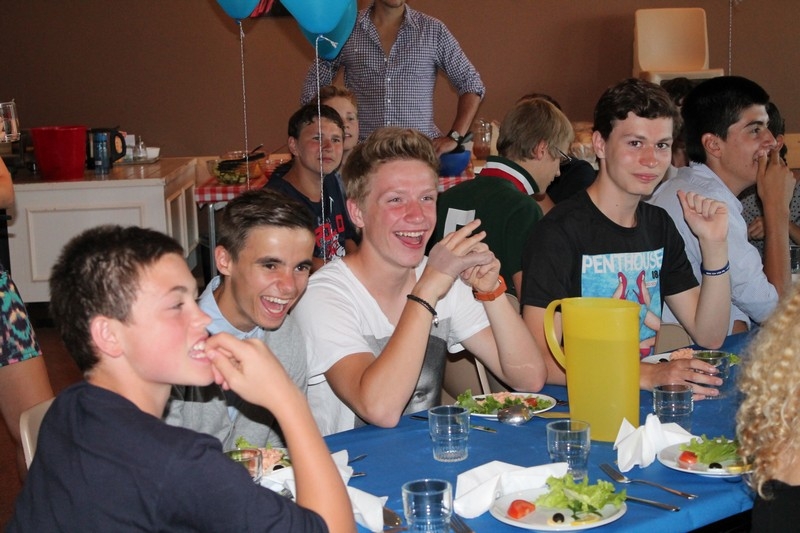 Village Camps International Summer Camp Leysin, Switzerland 2026-08-15 https://www.villagecamps.com/journals_admin/images/687-21-PromNight (26).jpg
